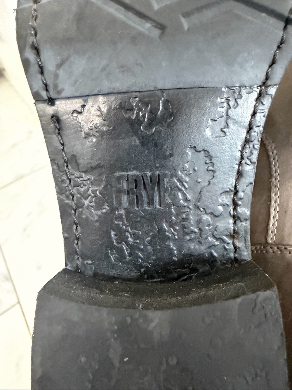 Frye Veronica Shearling Gray leather Pull On Low Heel Ankle Boot Women’s size 8 - Picture 10 of 10
